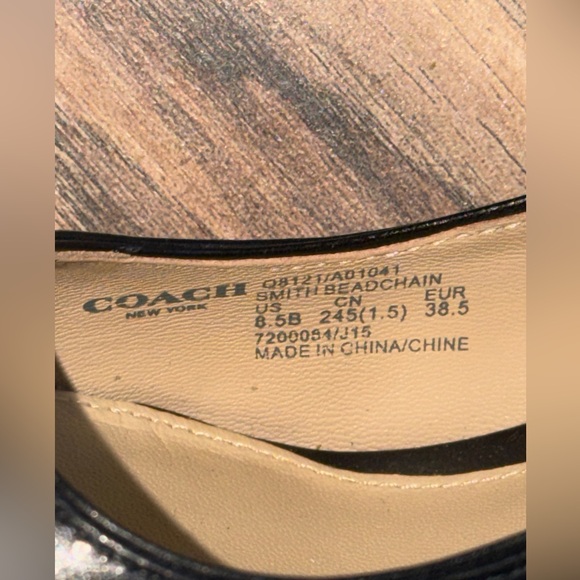 Coach 85mm Waverly Samantha pumps in black leather with beadchain detailing - Picture 2 of 13